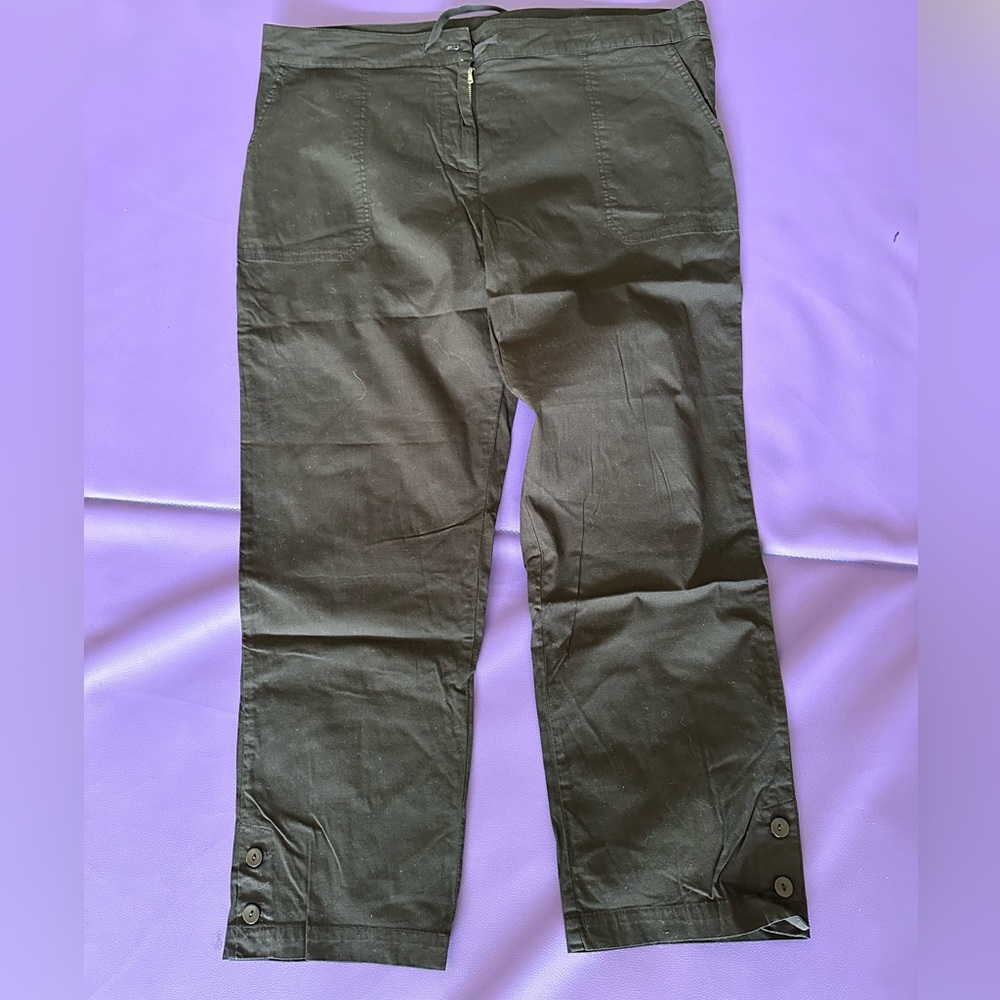 Brown Linen Capris